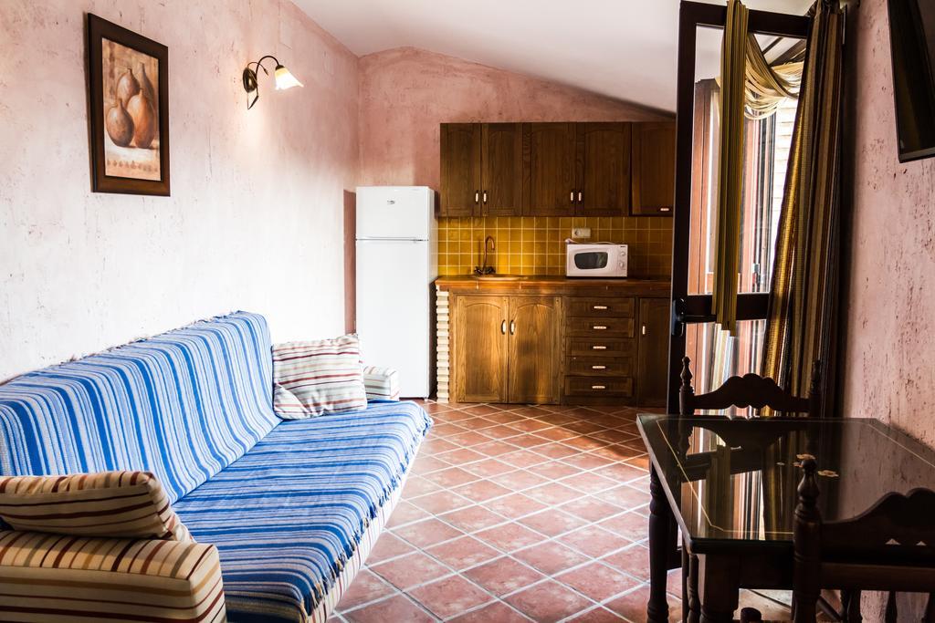 Aparthotel Rural 12 Canos Galaroza Esterno foto
